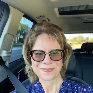 Meet your Posher, Petra